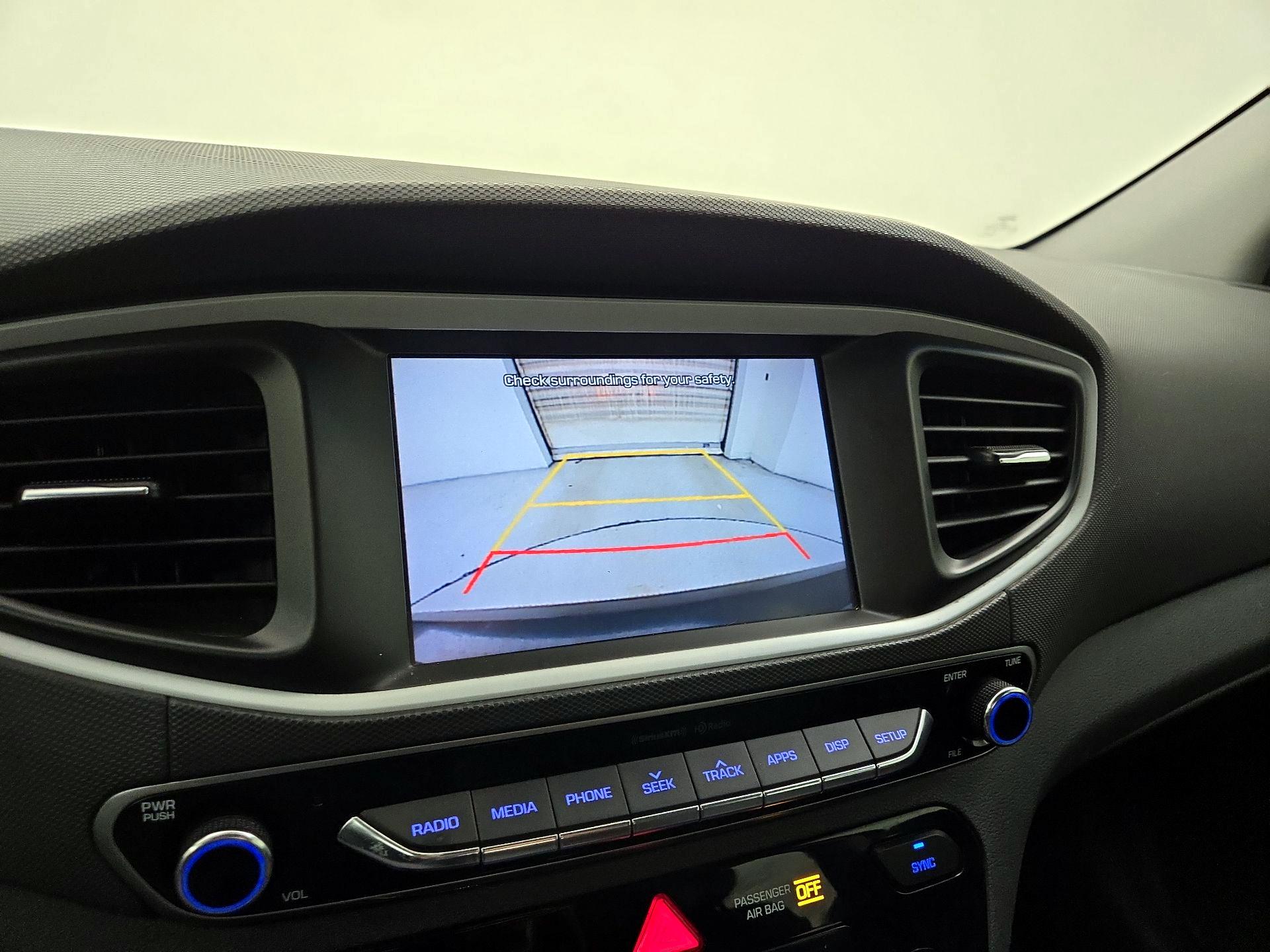 Thumbnail: 2018 Hyundai Ioniq - 14