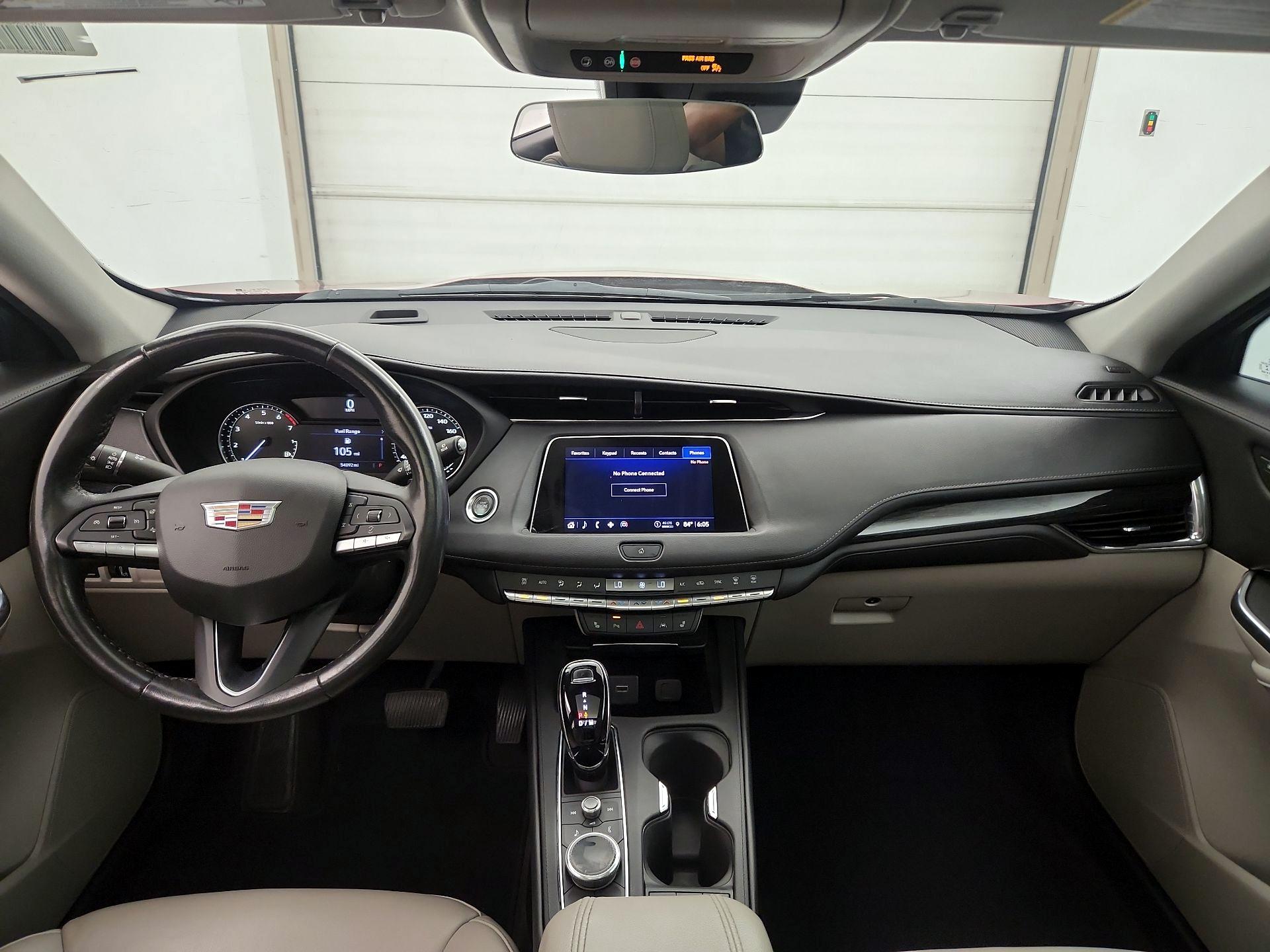 Thumbnail: 2023 Cadillac XT4 - 9