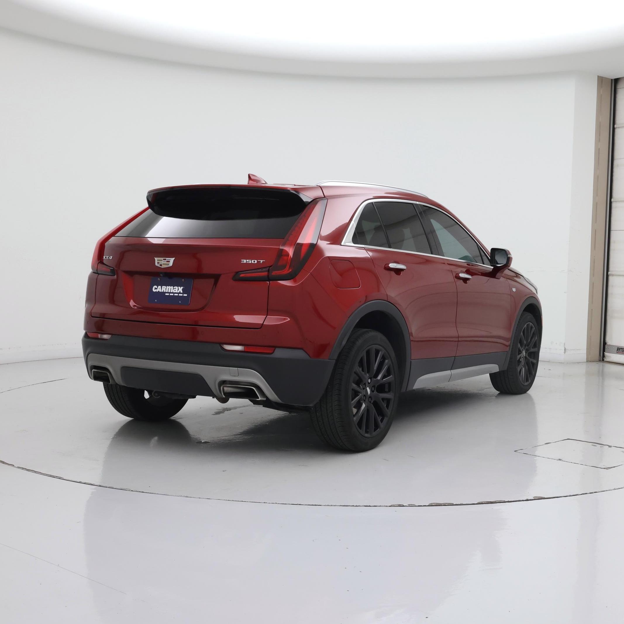 Thumbnail: 2023 Cadillac XT4 - 8