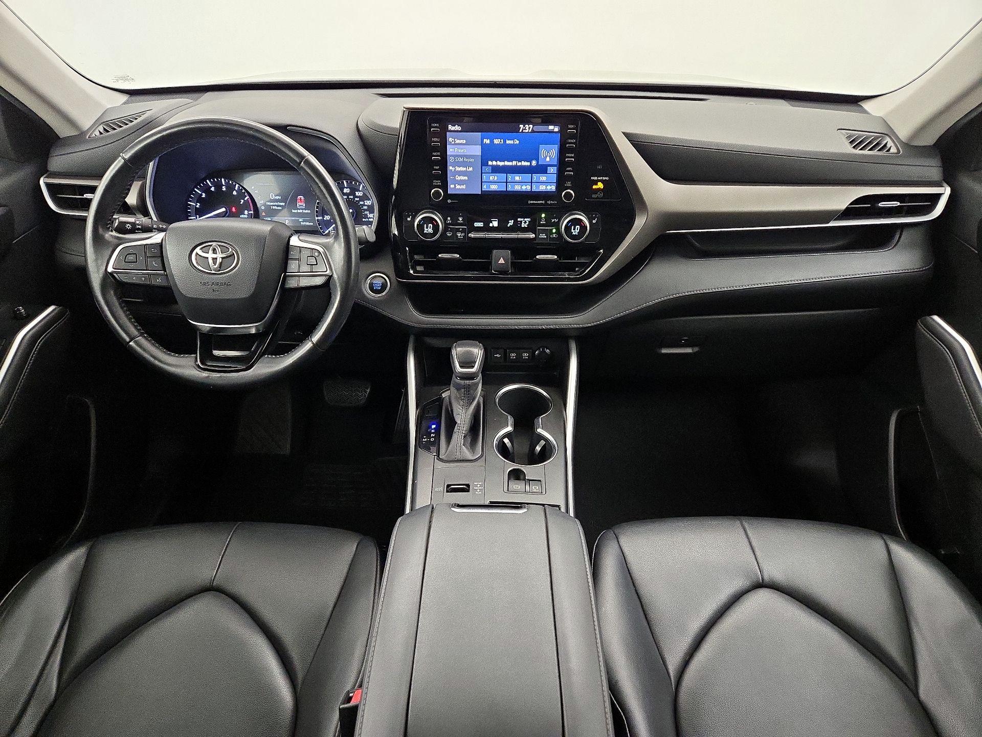 Thumbnail: 2020 Toyota Highlander - 9