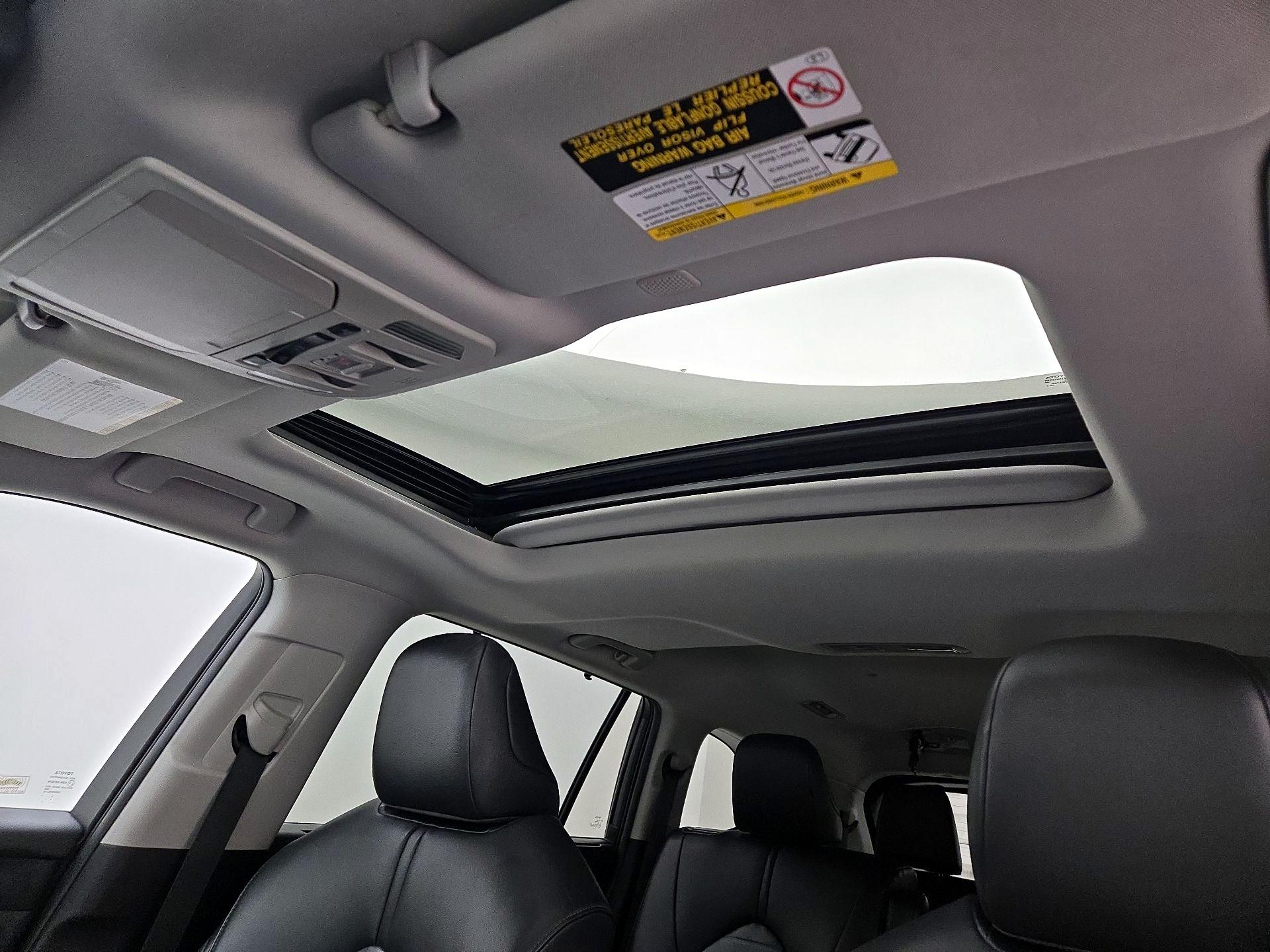 Thumbnail: 2020 Toyota Highlander - 19