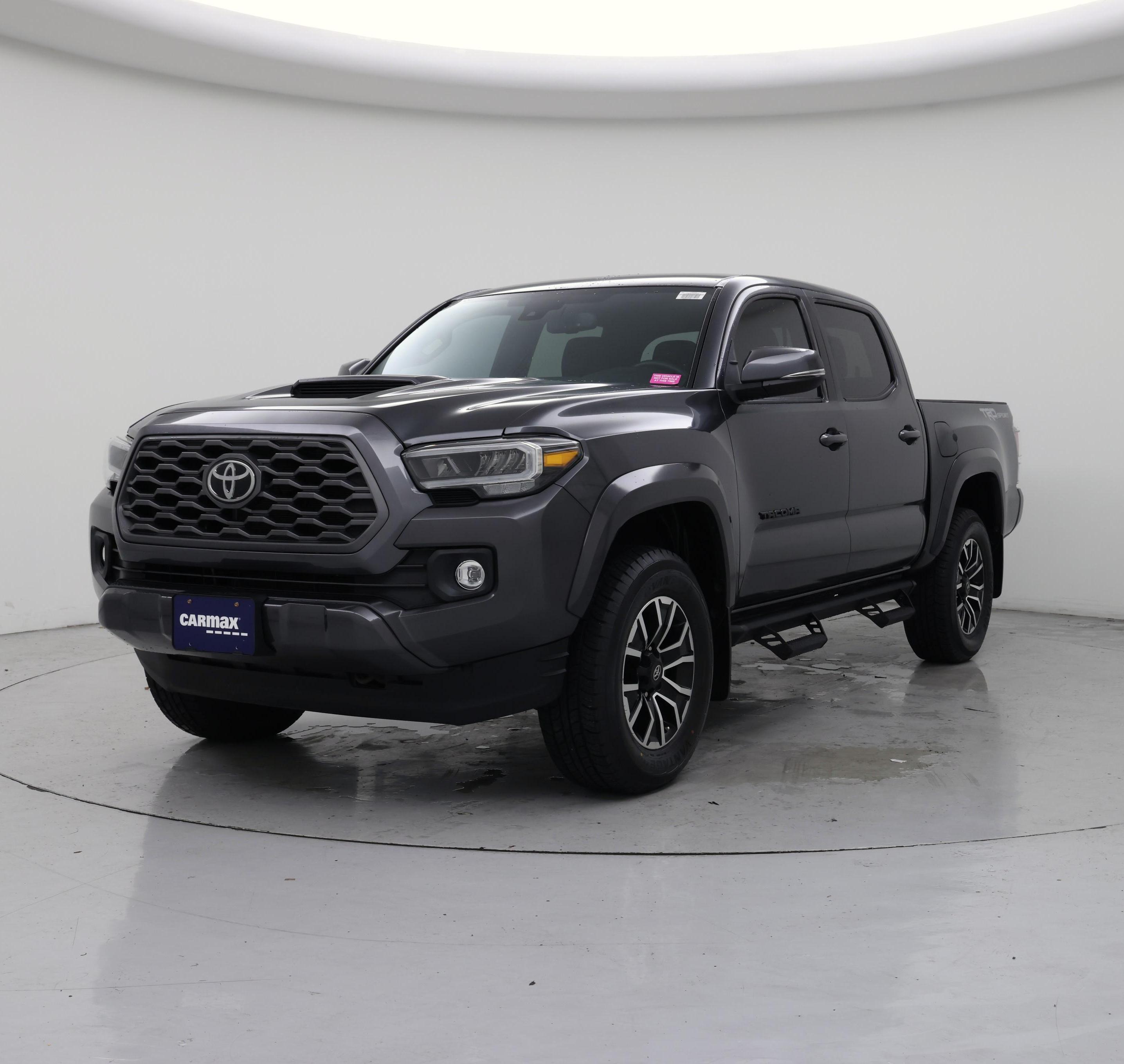 Thumbnail: 2023 Toyota Tacoma - 4