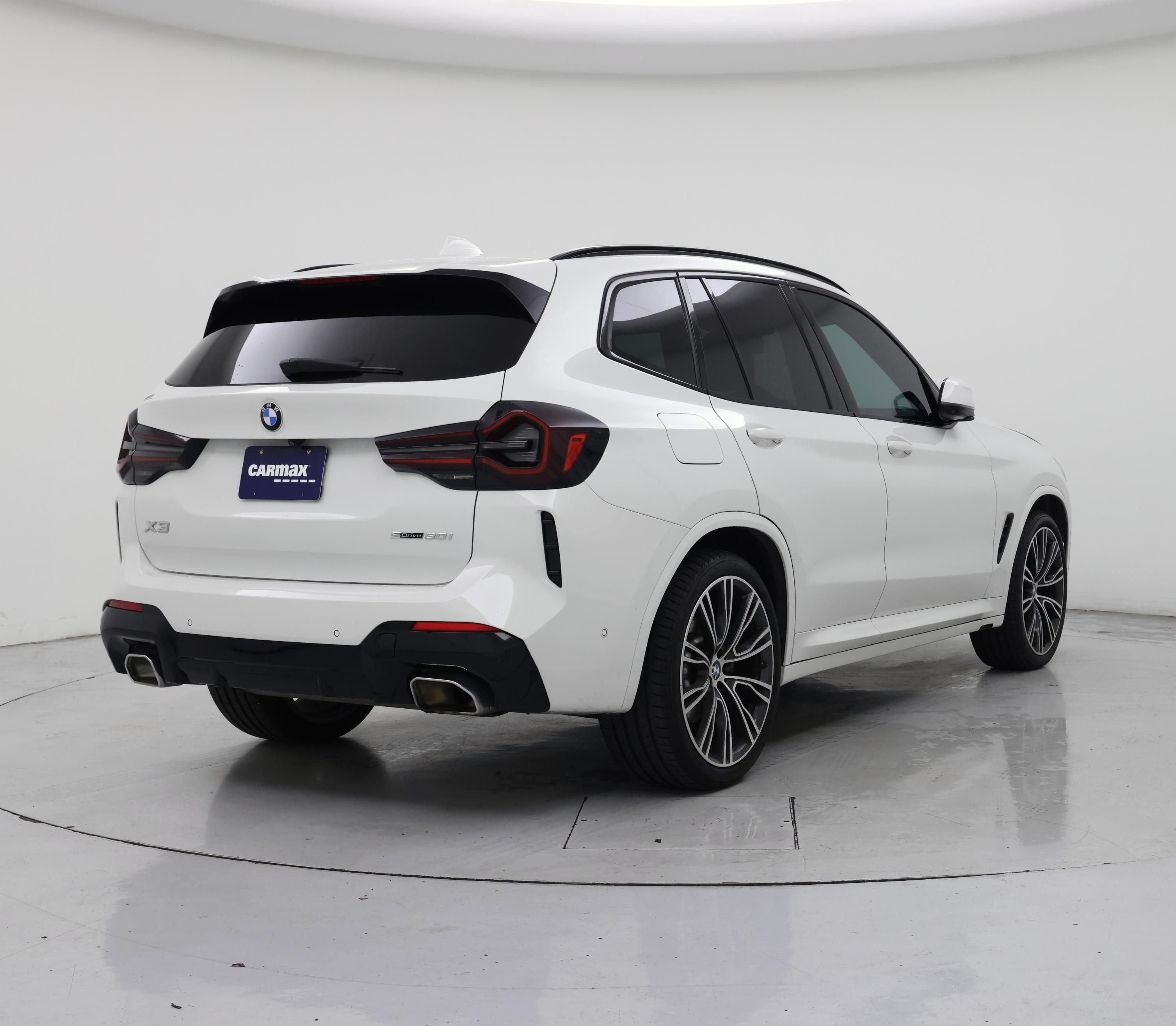 Thumbnail: 2023 BMW X3 - 8