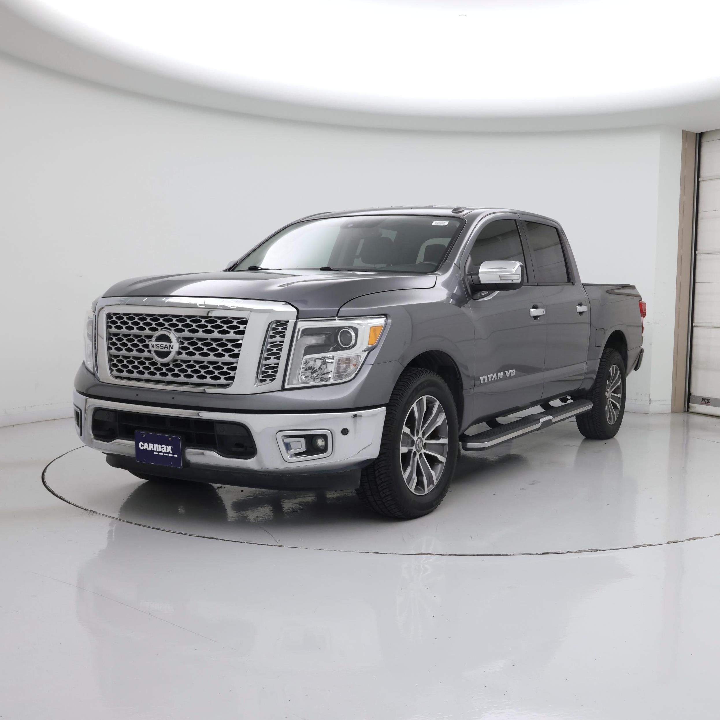 Thumbnail: 2018 Nissan Titan - 4