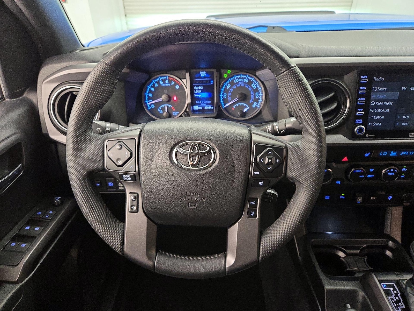 2021 Toyota Tacoma TRD Off Road - Photo 11