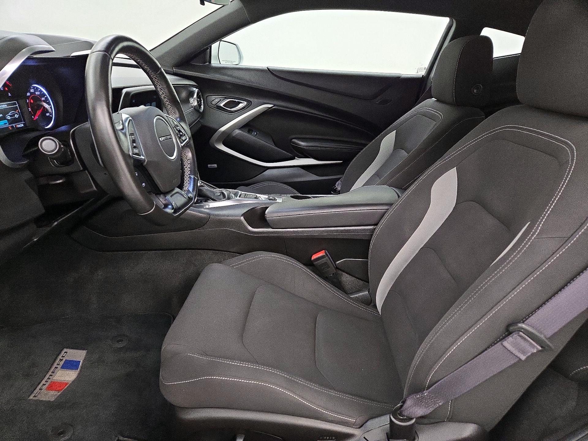 Thumbnail: 2016 Chevrolet Camaro - 11