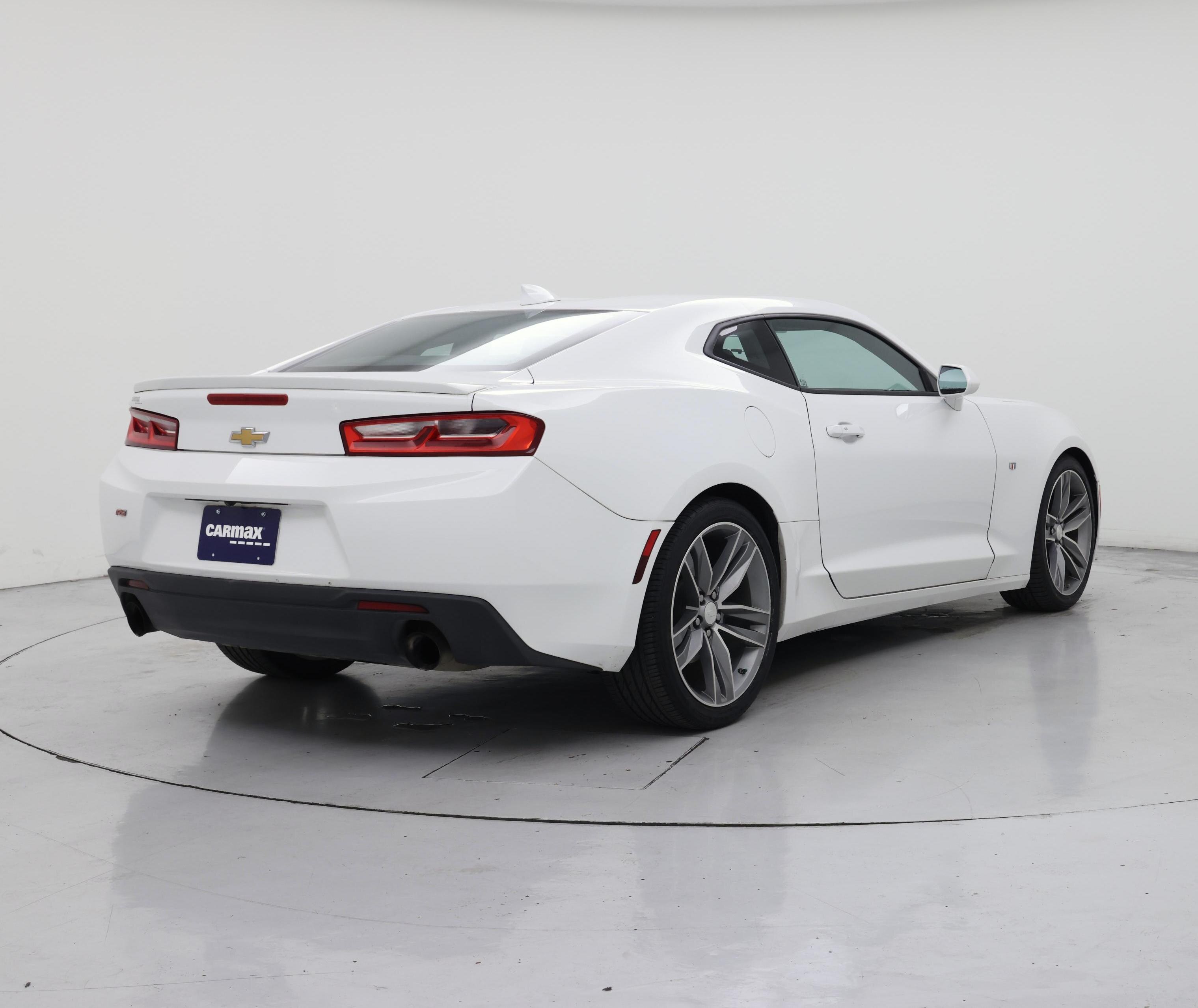 Thumbnail: 2016 Chevrolet Camaro - 8