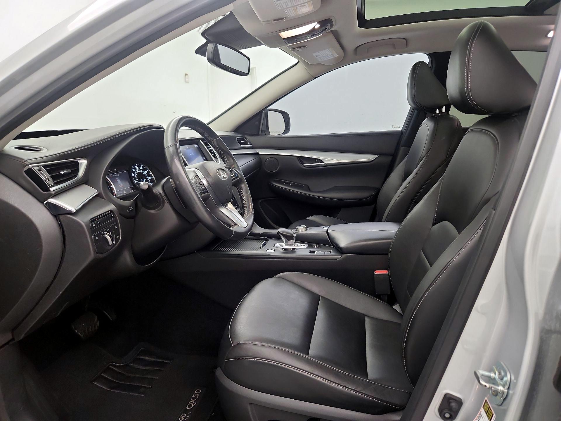Thumbnail: 2021 INFINITI QX50 - 11