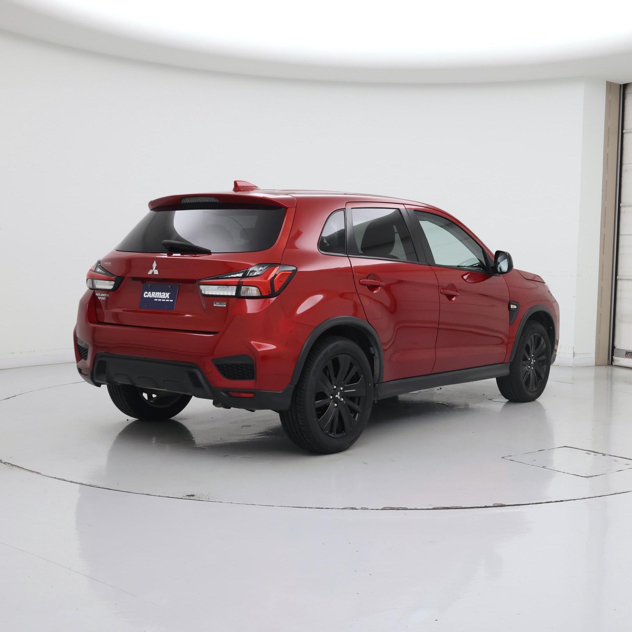 Thumbnail: 2022 Mitsubishi Outlander Sport - 8