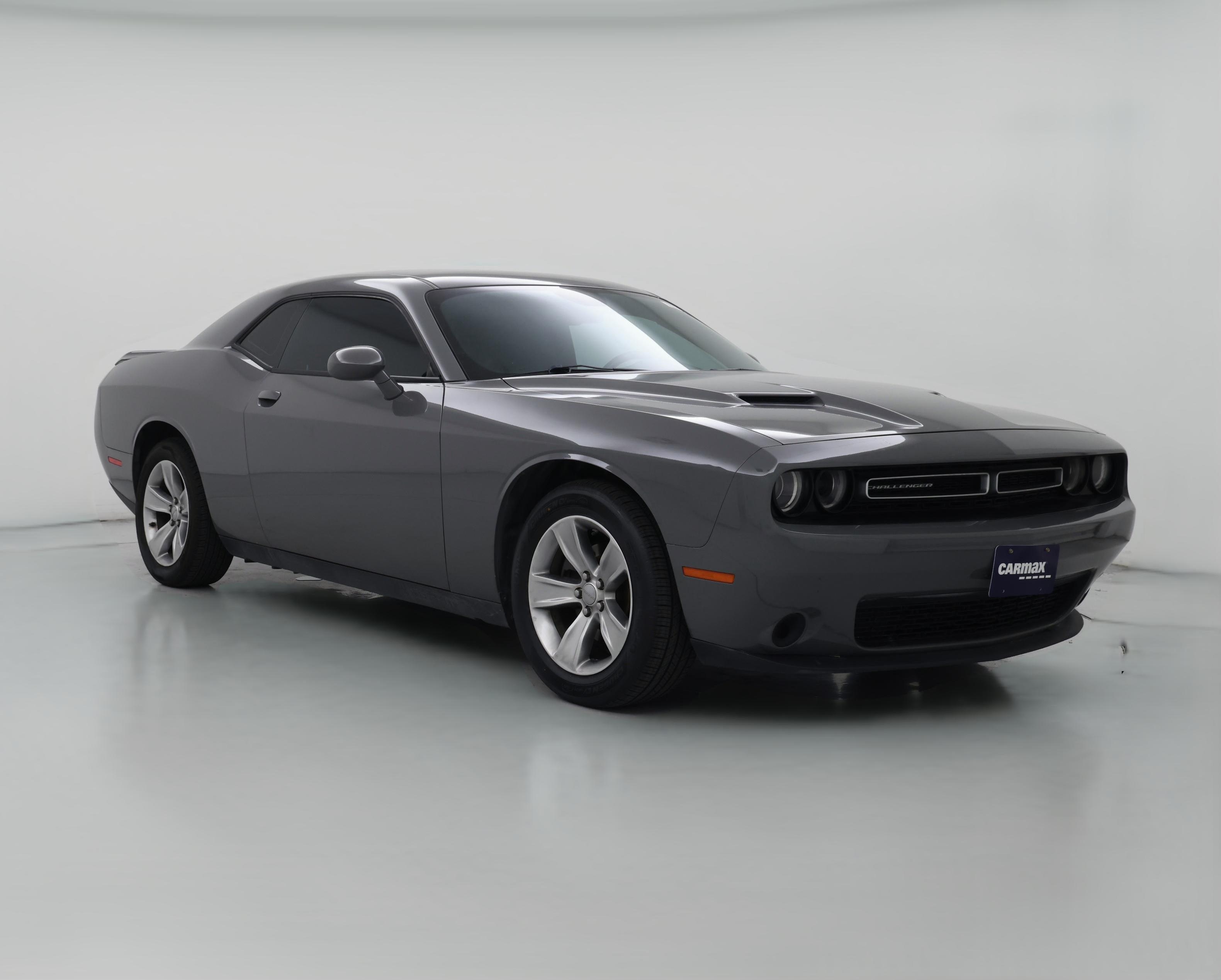 Thumbnail: 2019 Dodge Challenger - 1