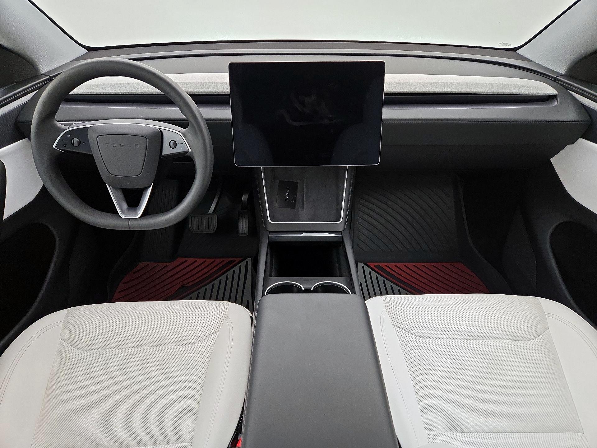 Thumbnail: 2026 Tesla Model Y - 9