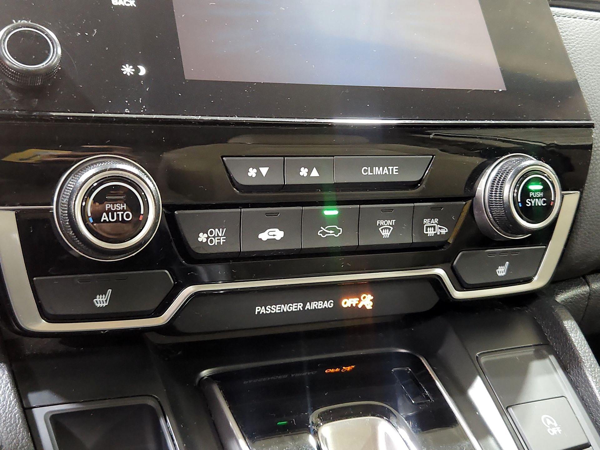 Thumbnail: 2021 Honda CR-V - 16