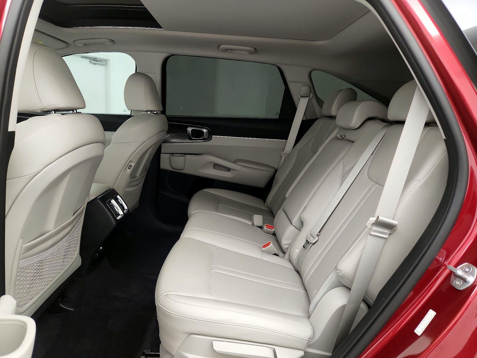 2021 Kia Sorento S - Photo 21