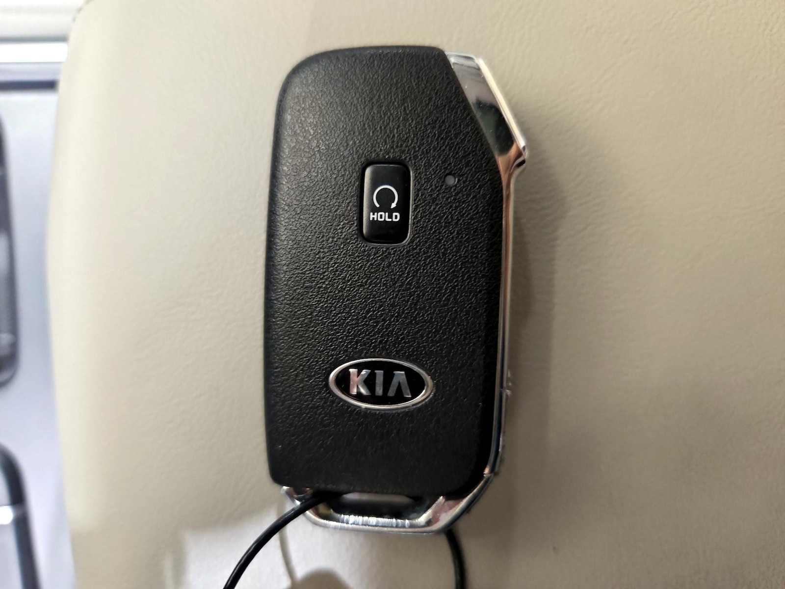 2021 Kia Sorento S - Photo 25