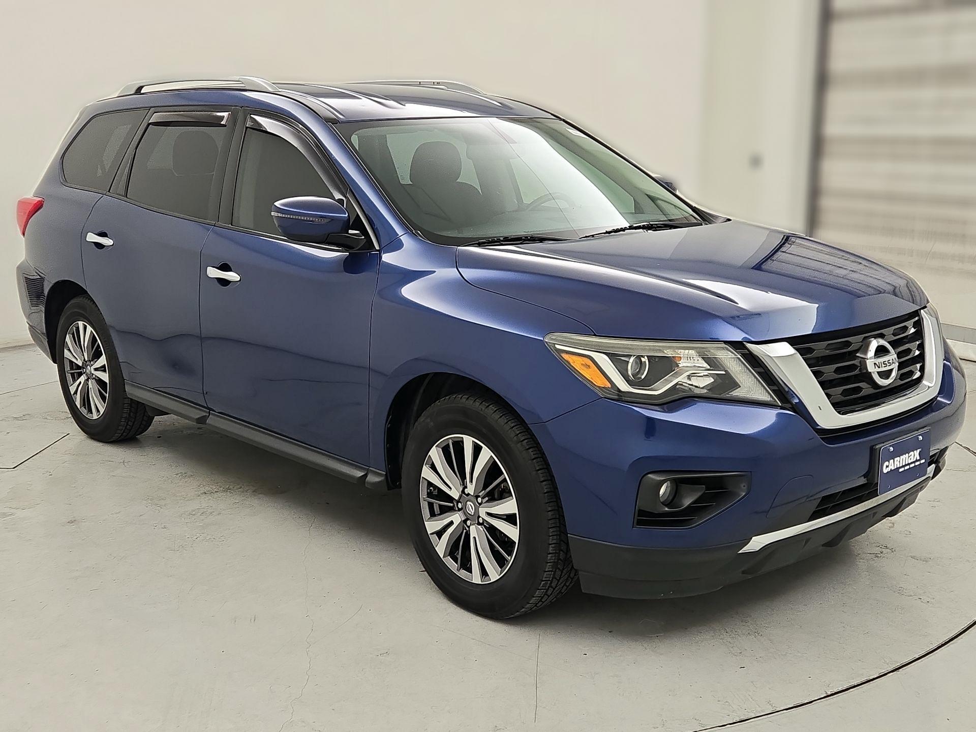 Thumbnail: 2018 Nissan Pathfinder - 1