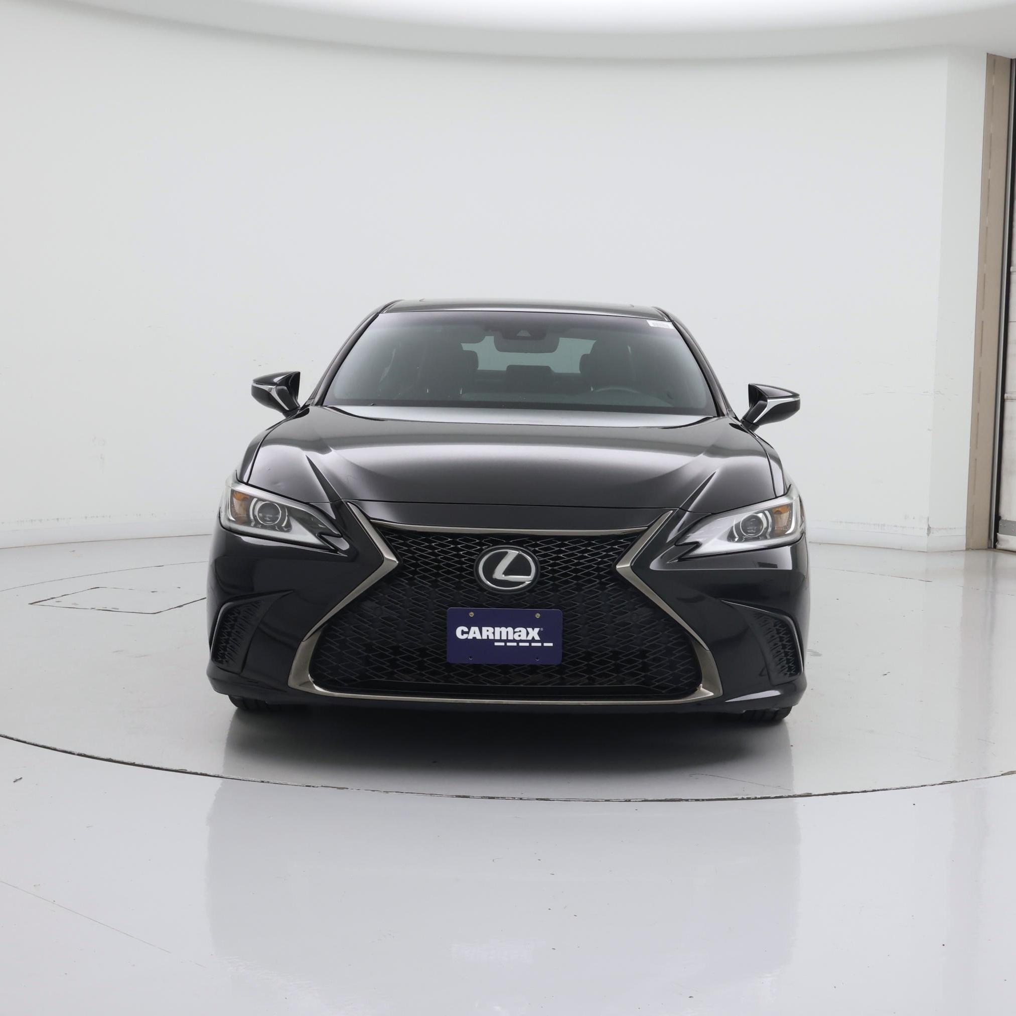 Thumbnail: 2020 Lexus ES - 5