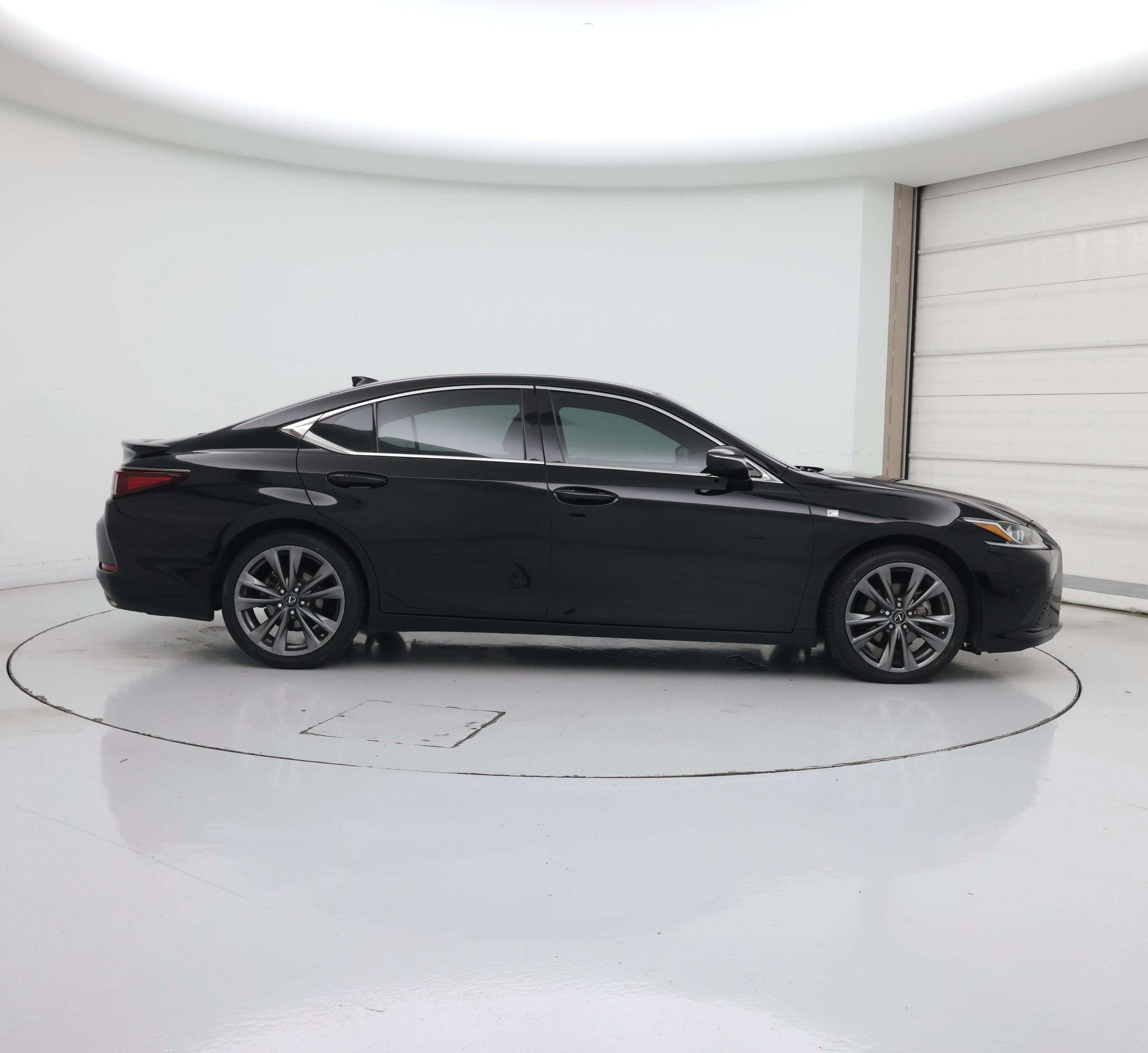 Thumbnail: 2020 Lexus ES - 7