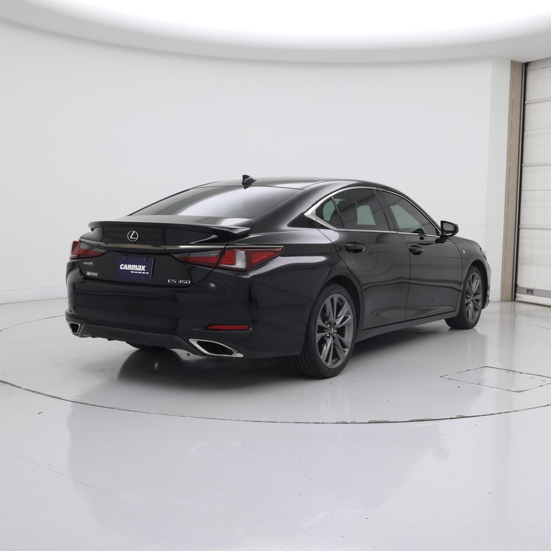 Thumbnail: 2020 Lexus ES - 8