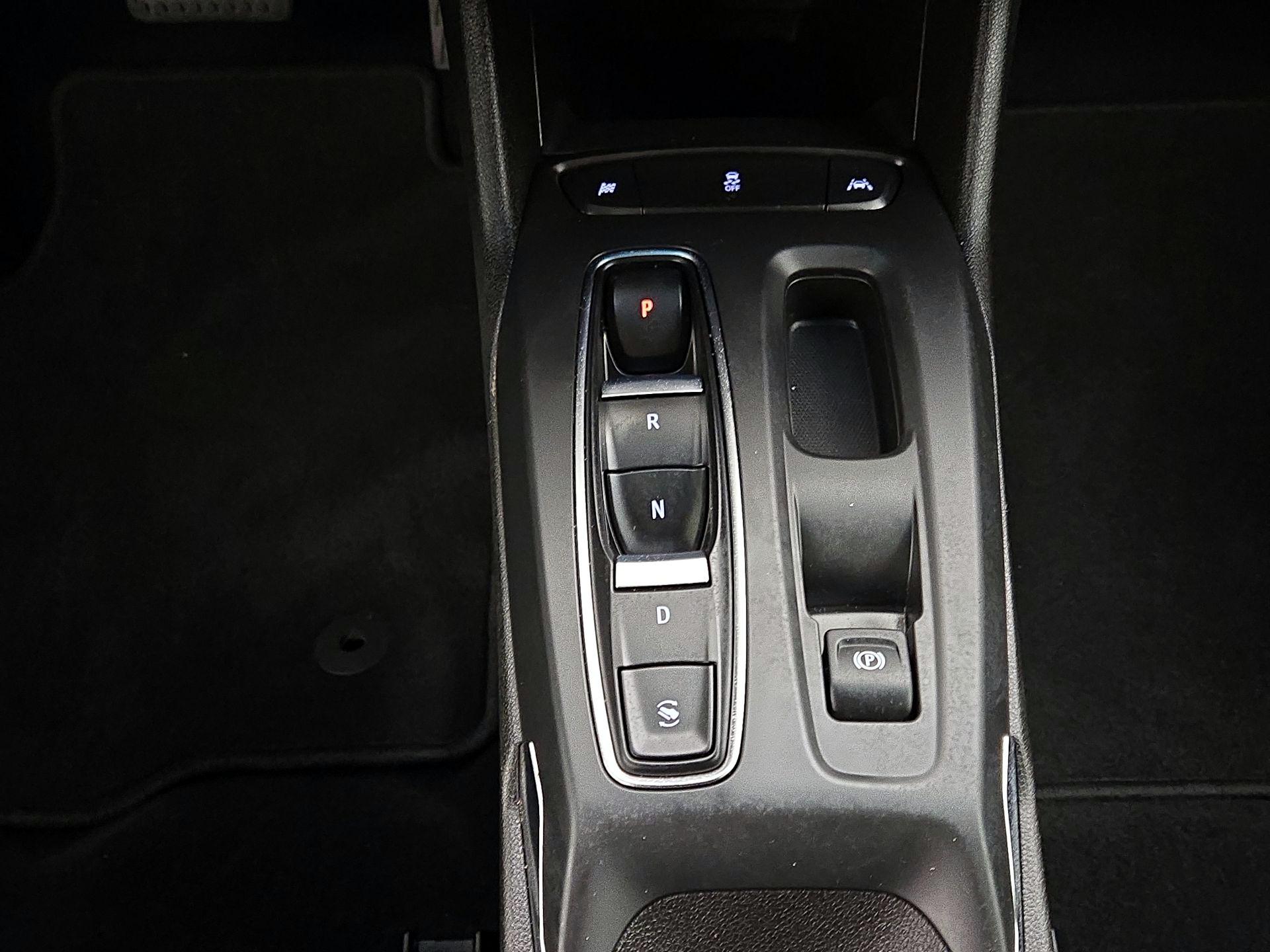 Thumbnail: 2023 Chevrolet Bolt EV - 17