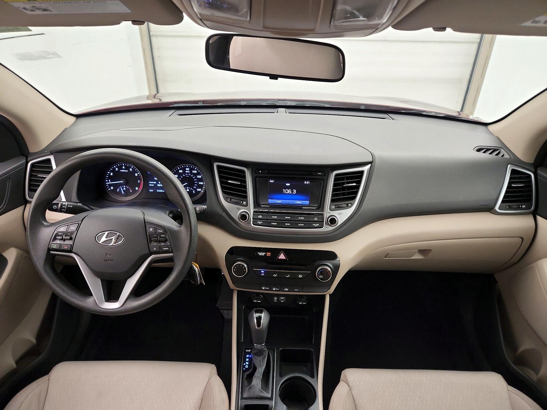 Thumbnail: 2017 Hyundai Tucson - 9