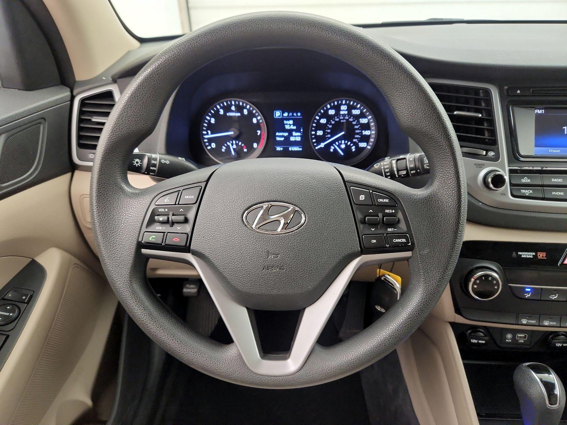 Thumbnail: 2017 Hyundai Tucson - 10