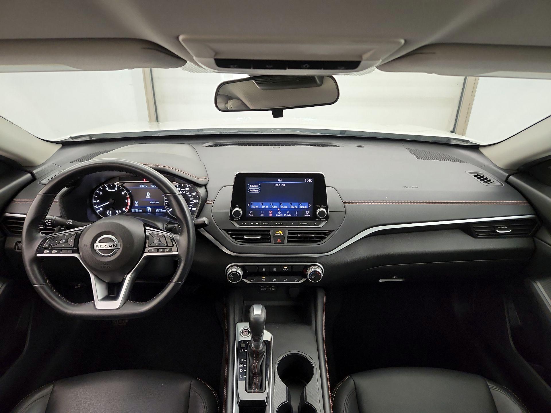 Thumbnail: 2020 Nissan Altima - 9