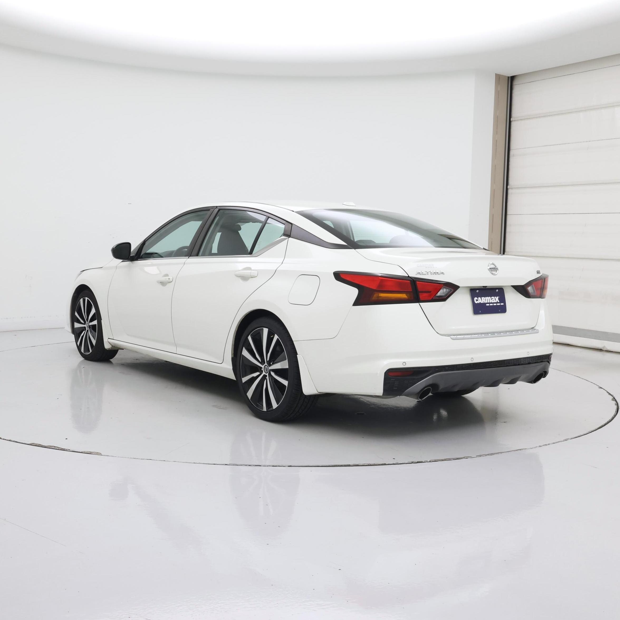 Thumbnail: 2020 Nissan Altima - 2