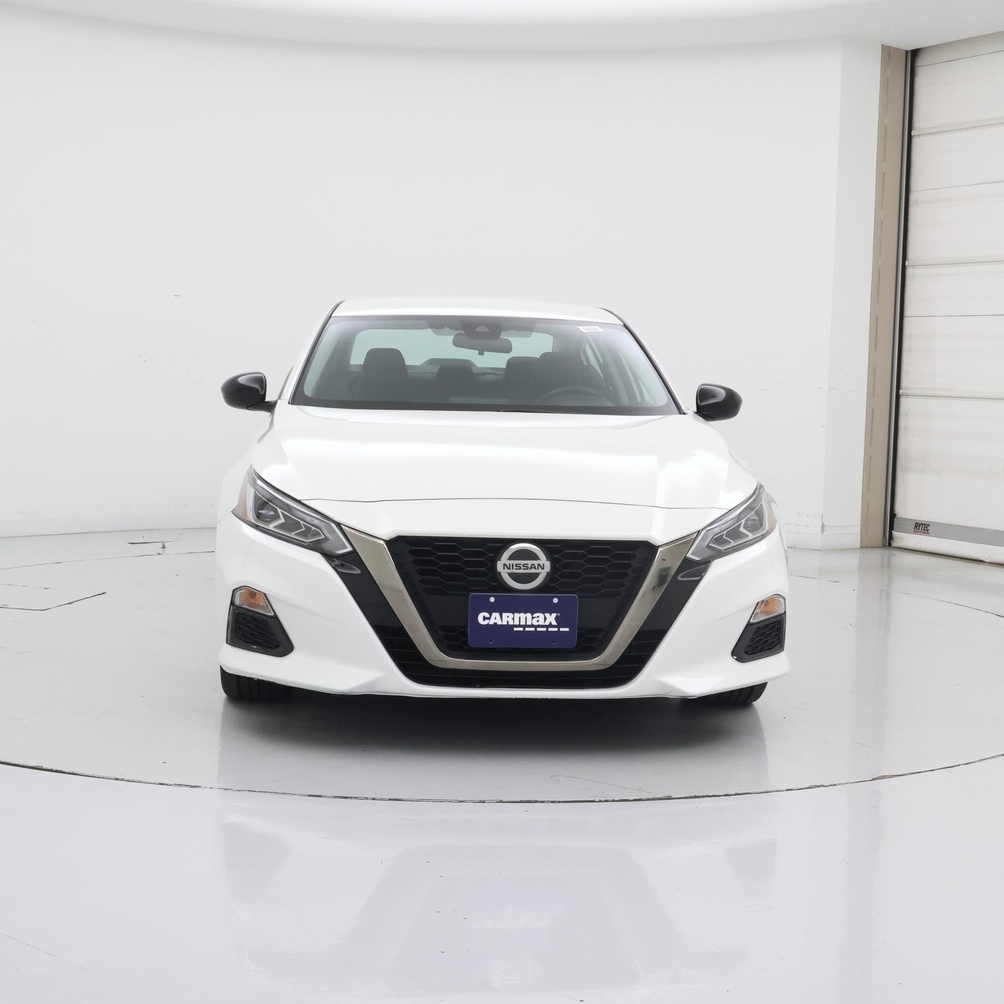 Thumbnail: 2020 Nissan Altima - 5