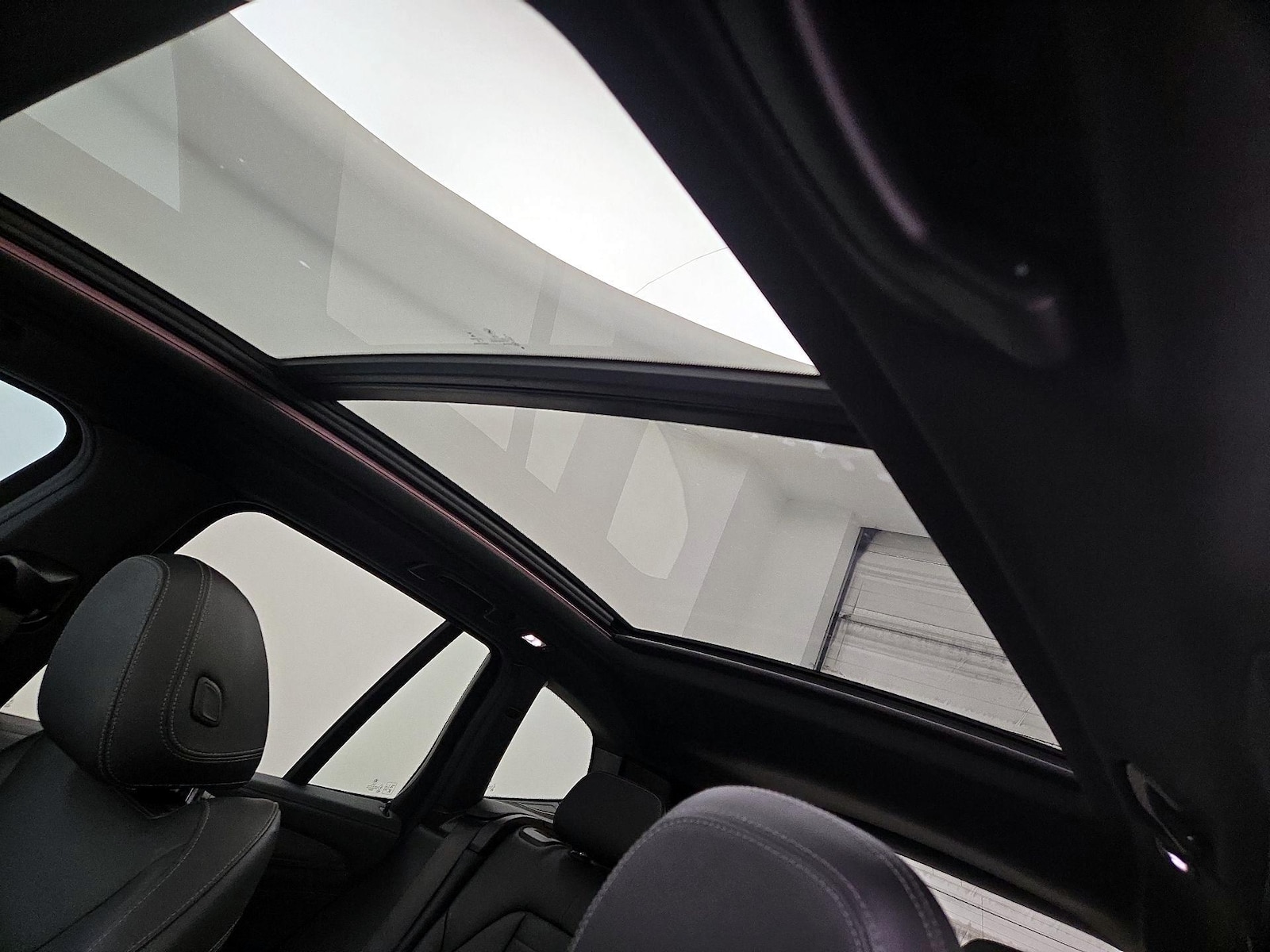 Panoramic Sunroof