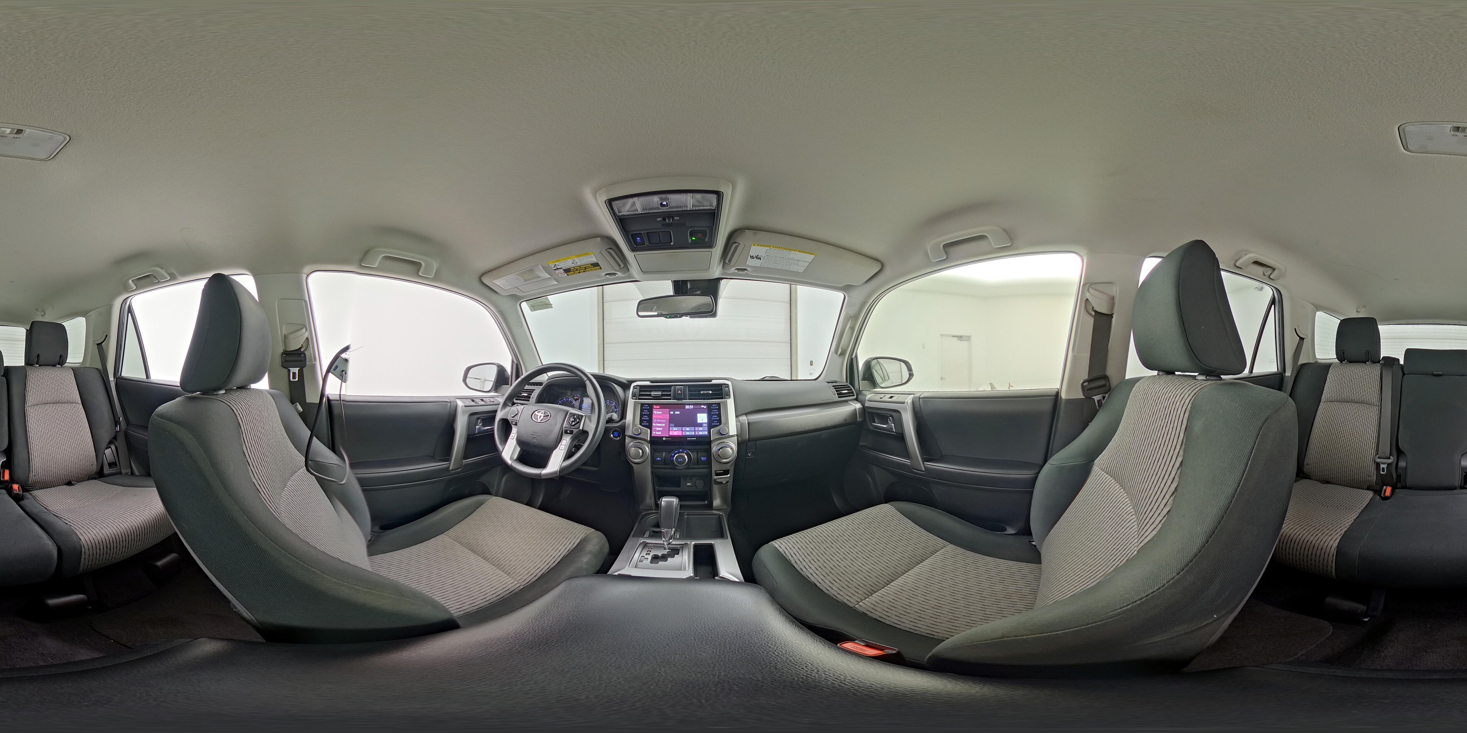 2021 Toyota 4Runner SR5 - Photo 24