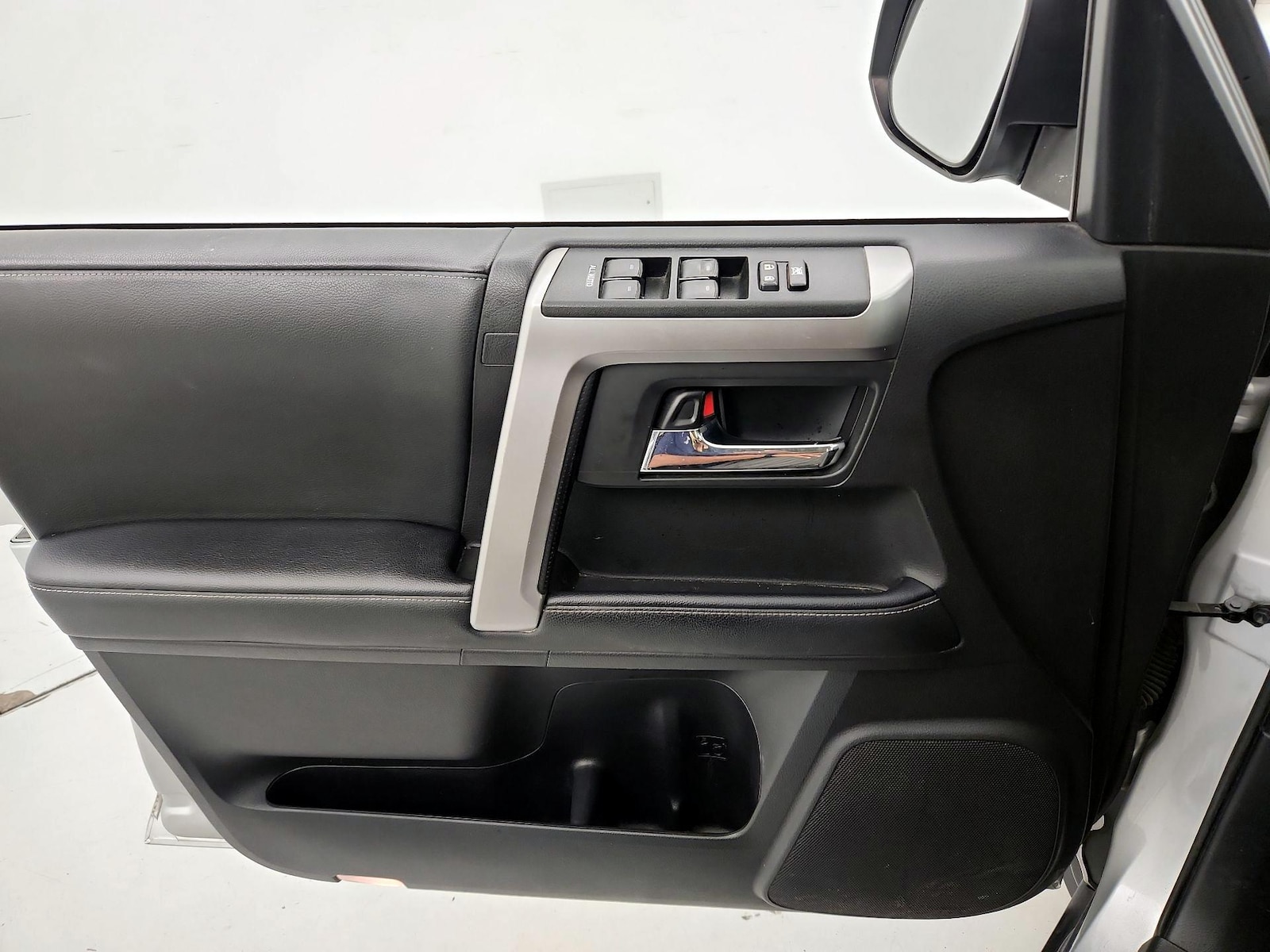 2021 Toyota 4Runner SR5 - Photo 13