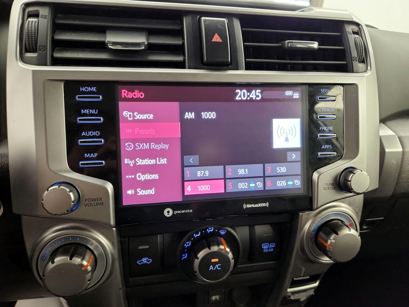 2021 Toyota 4Runner SR5 - Photo 16