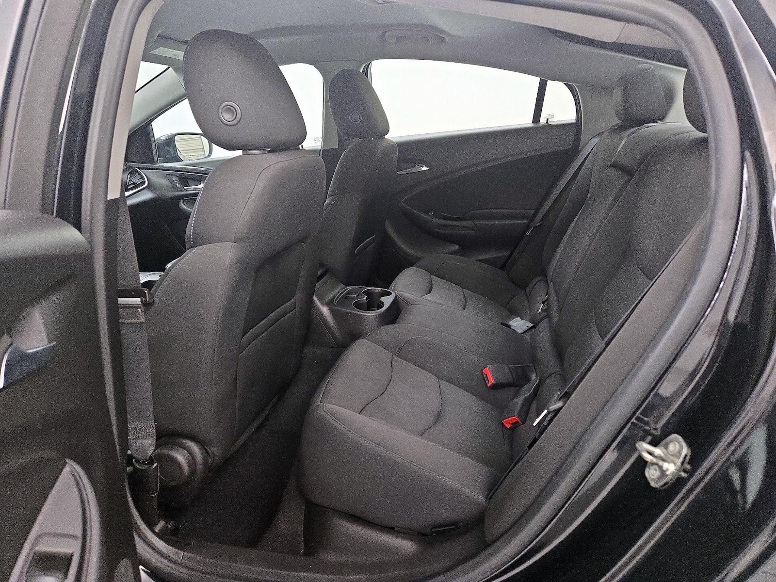 2018 Chevrolet Volt LT - Photo 20