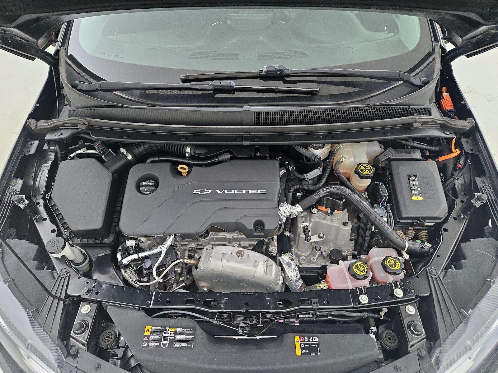 2018 Chevrolet Volt LT - Photo 22