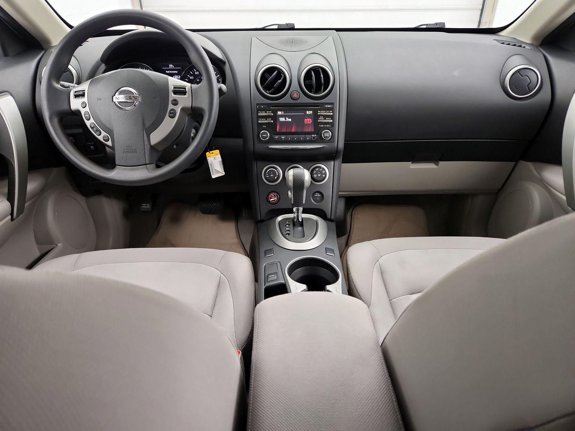 Thumbnail: 2015 Nissan Rogue - 9