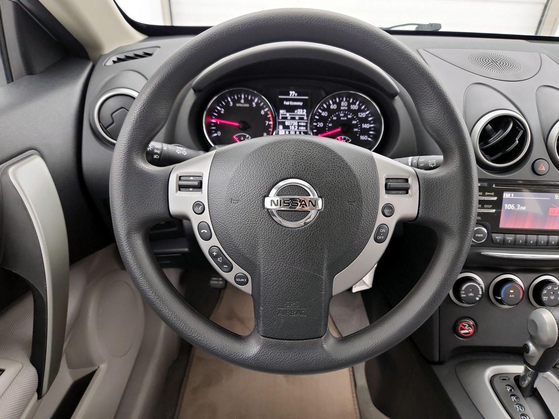 Thumbnail: 2015 Nissan Rogue - 10