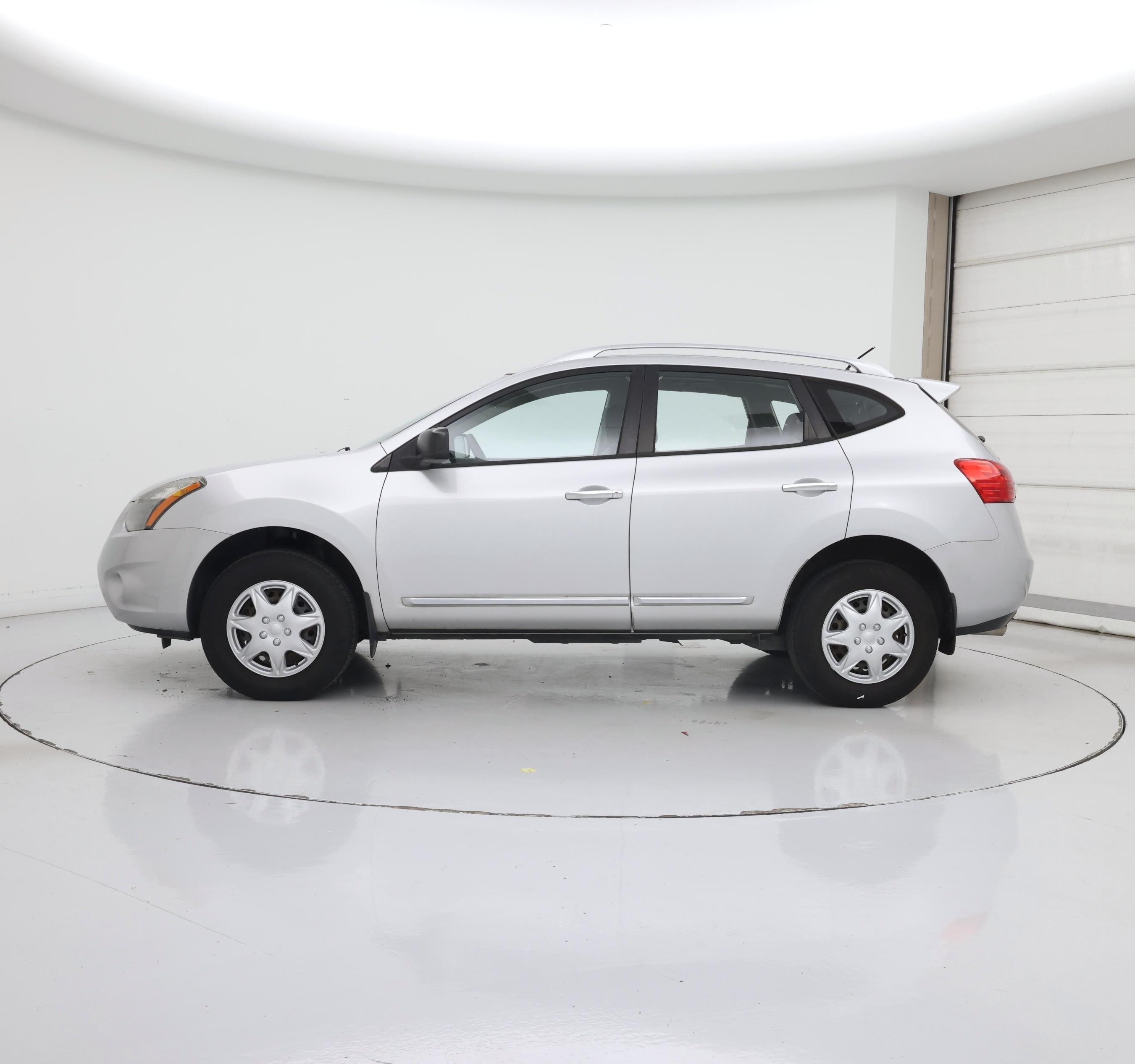 Thumbnail: 2015 Nissan Rogue - 3