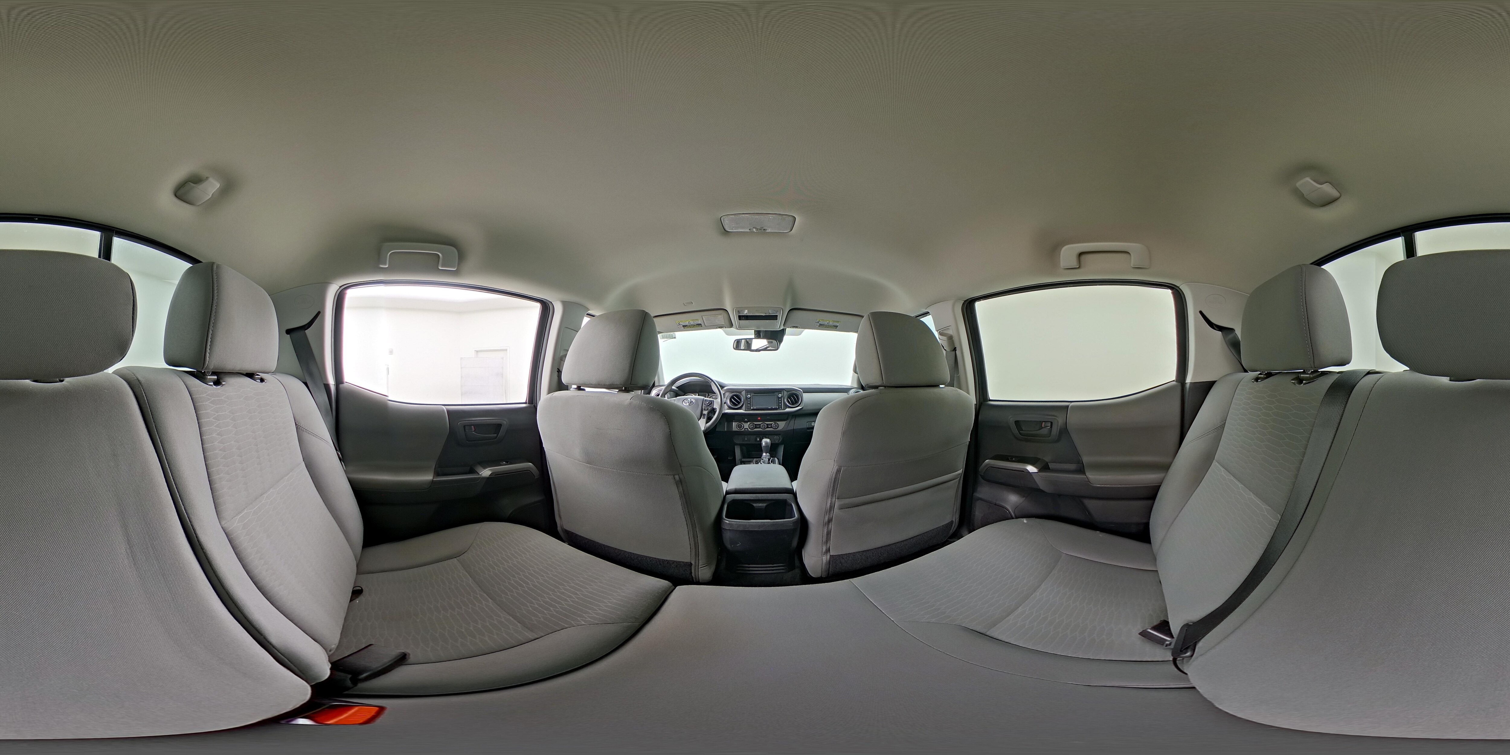 2019 Toyota Tacoma SR5 - Photo 25