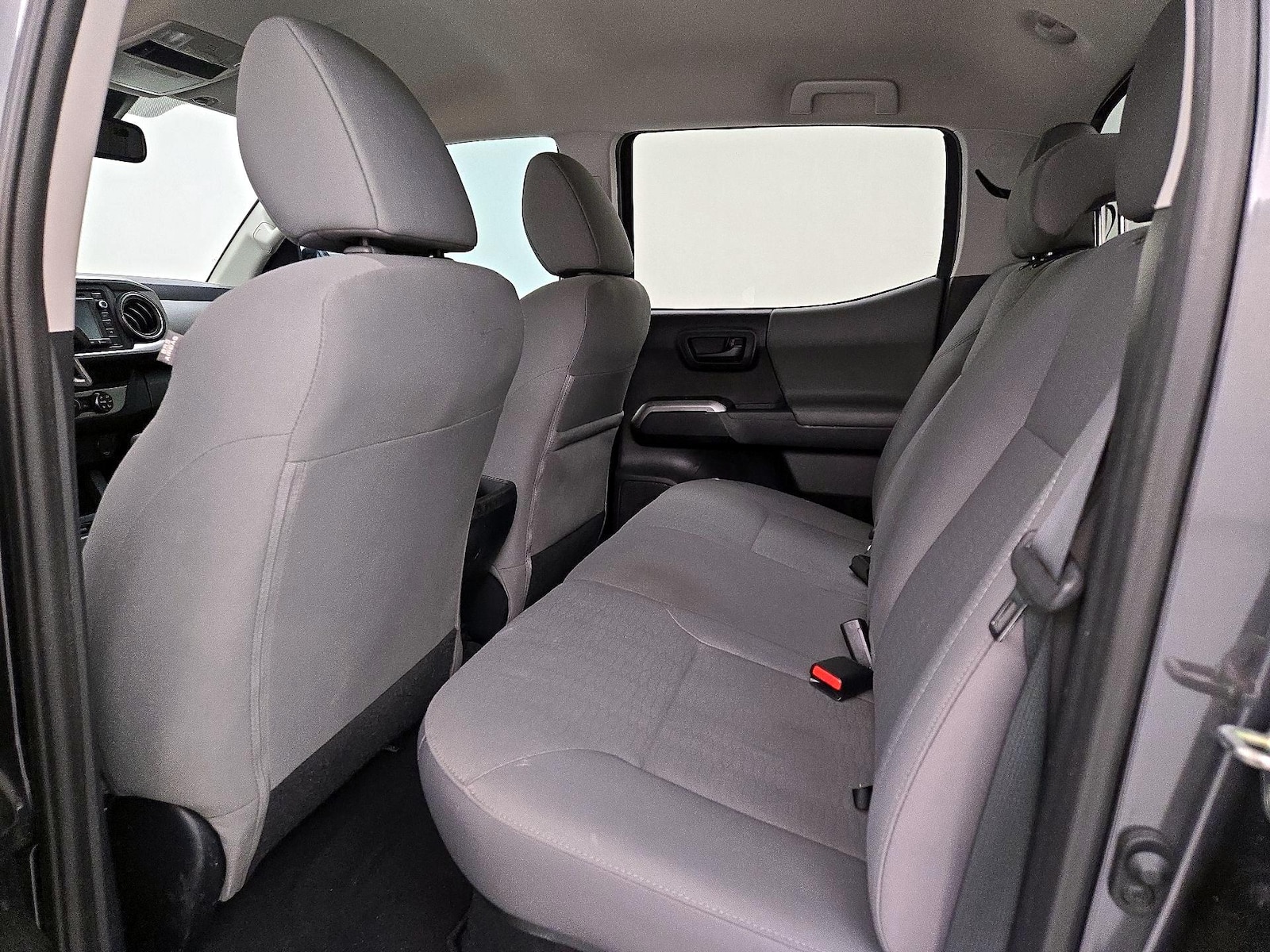 2019 Toyota Tacoma SR5 - Photo 20