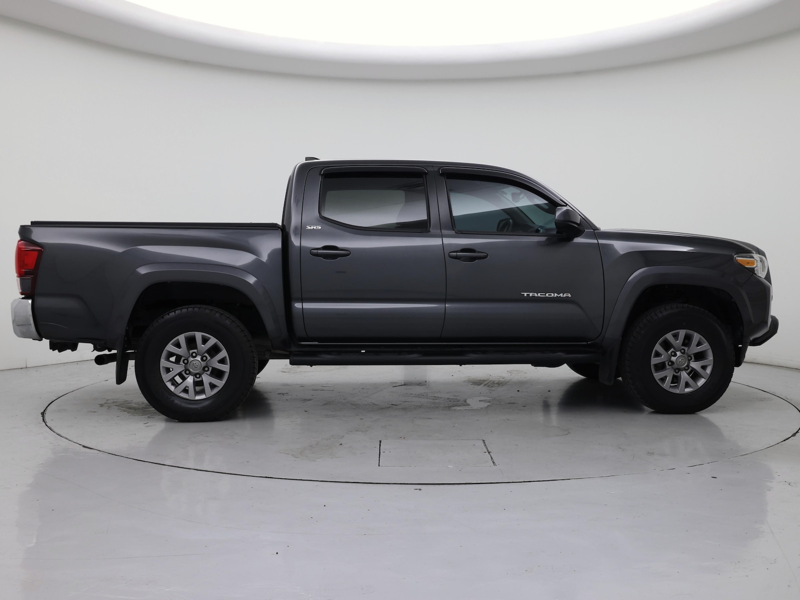 2019 Toyota Tacoma SR5 - Photo 8