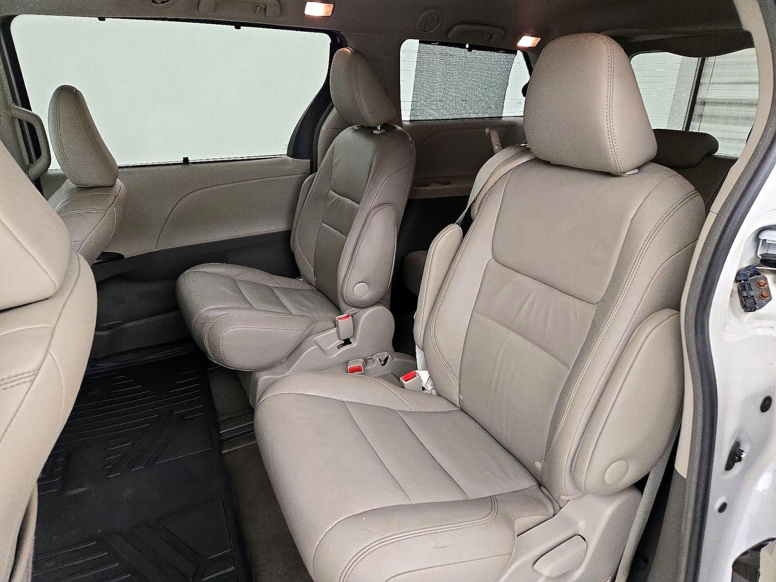 Rear Air Conditioning