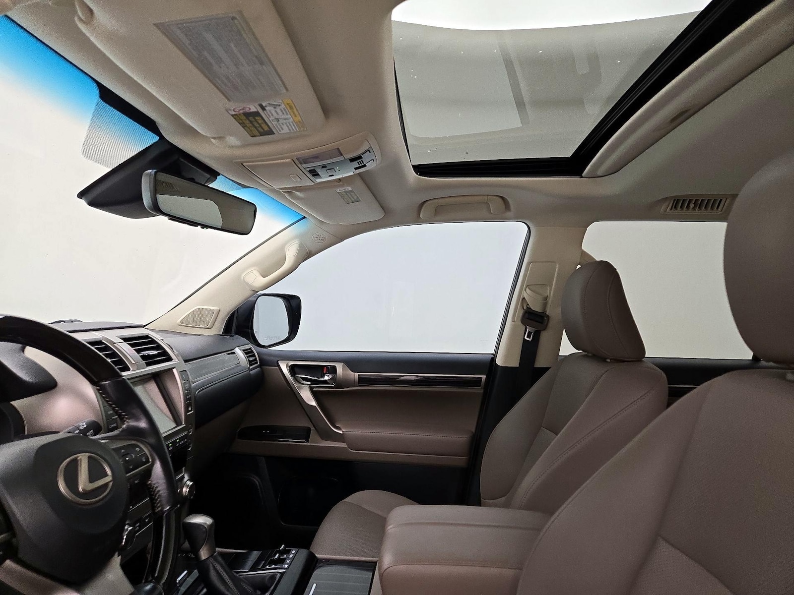 Sunroof(s) & Overhead Airbags
