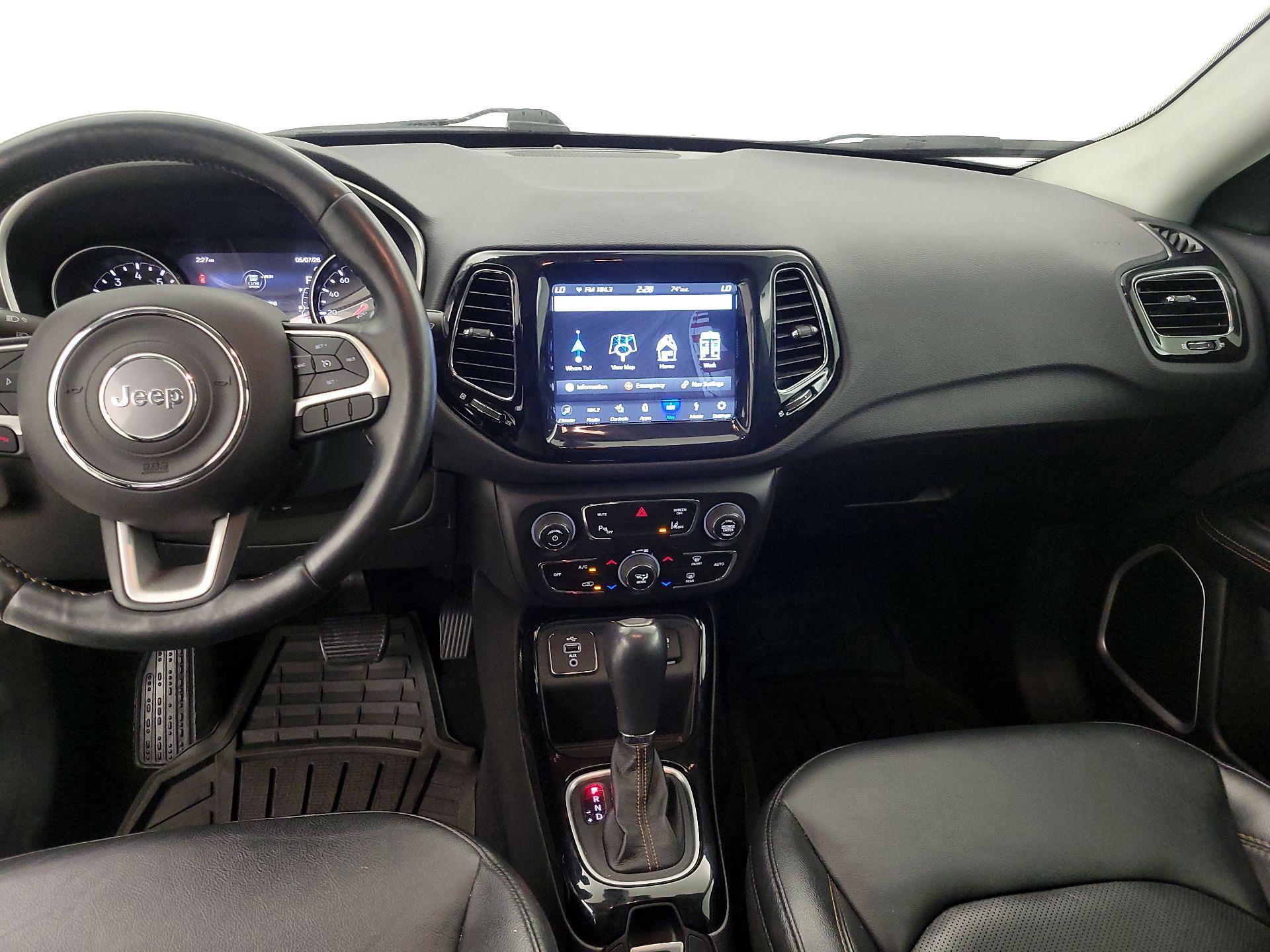 Thumbnail: 2018 Jeep Compass - 9