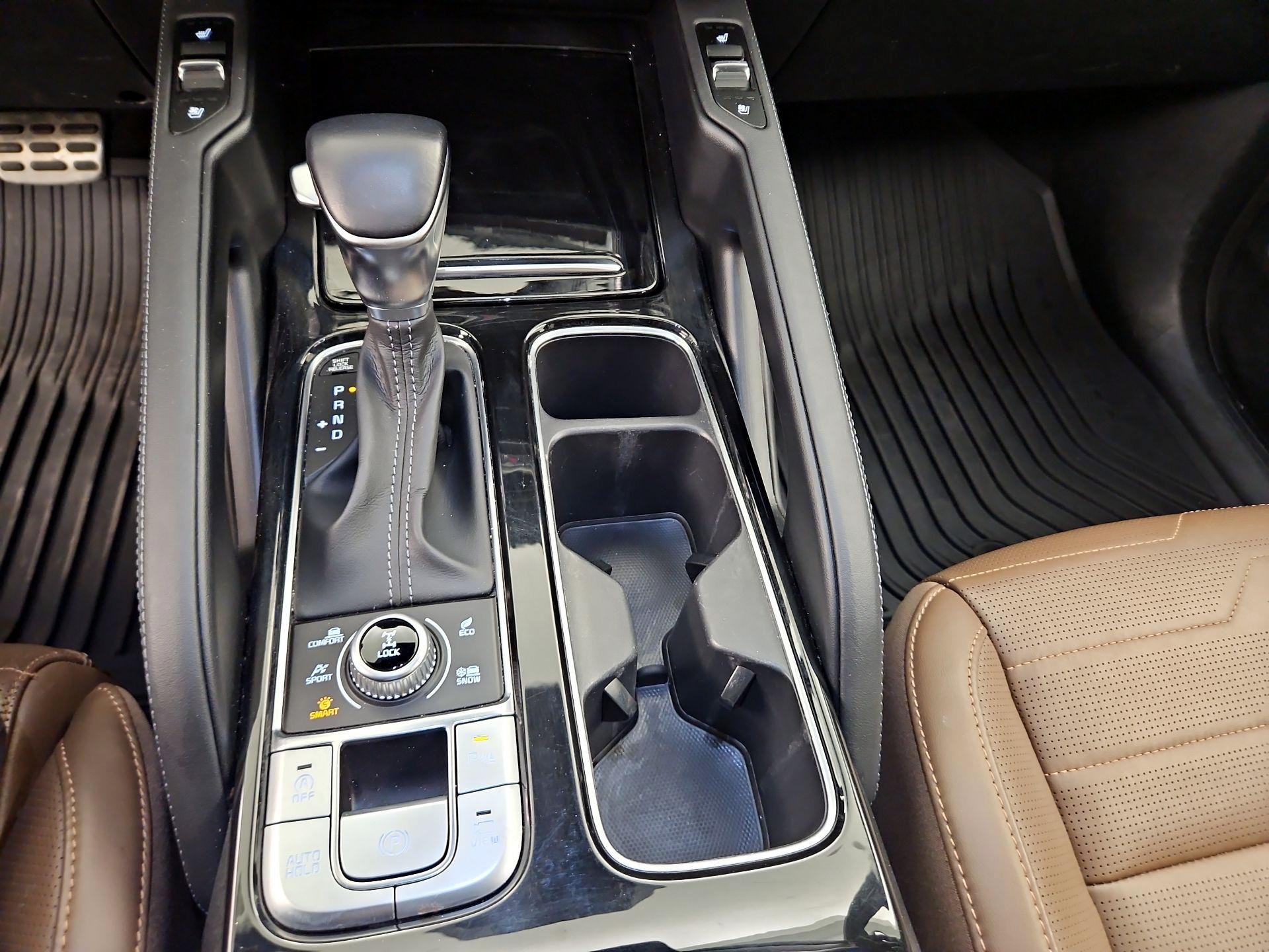 Thumbnail: 2021 Kia Telluride - 17