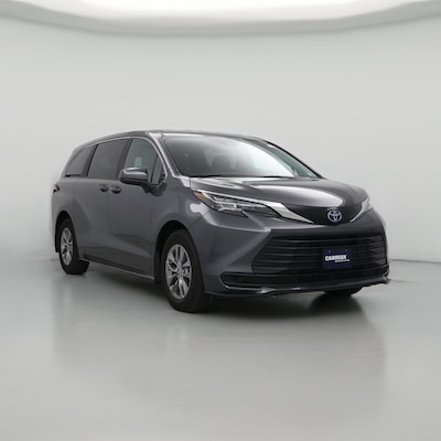 2025 Toyota Sienna LE