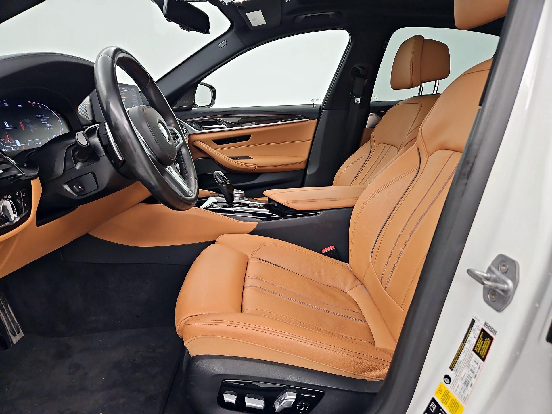 Thumbnail: 2020 BMW 5 Series - 11