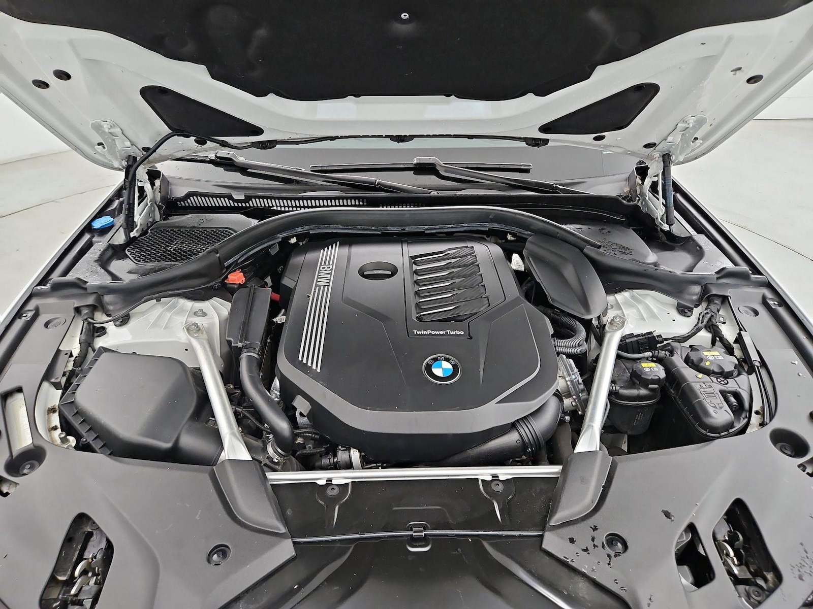 2020 BMW 5 Series 540i - Photo 24