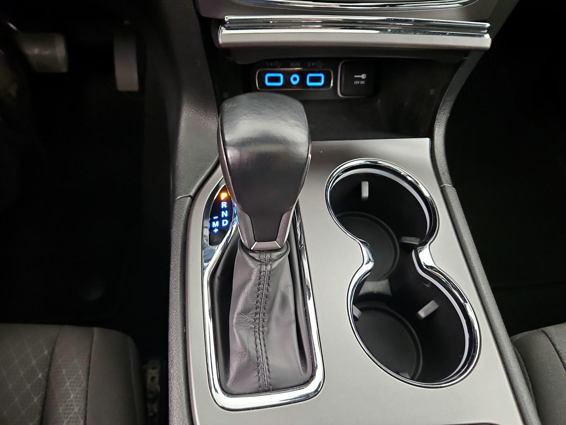 Thumbnail: 2020 Jeep Grand Cherokee - 17