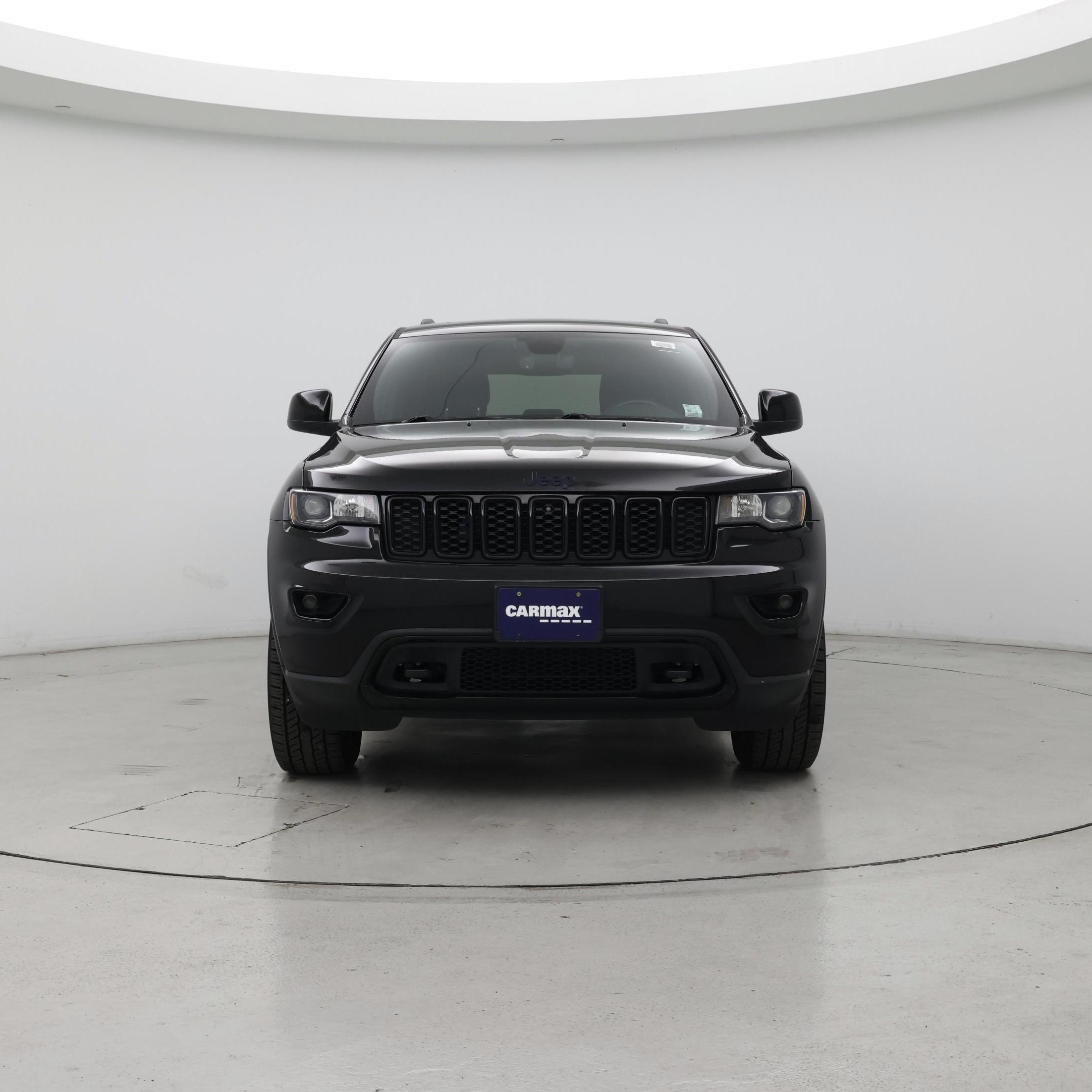 Thumbnail: 2020 Jeep Grand Cherokee - 5