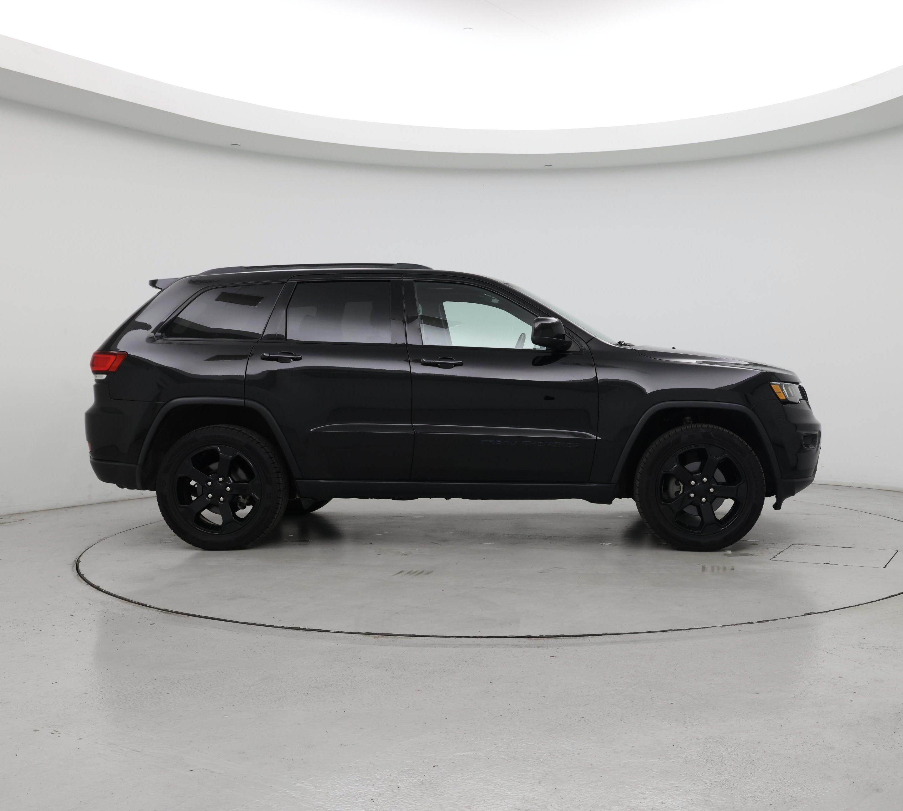 Thumbnail: 2020 Jeep Grand Cherokee - 7